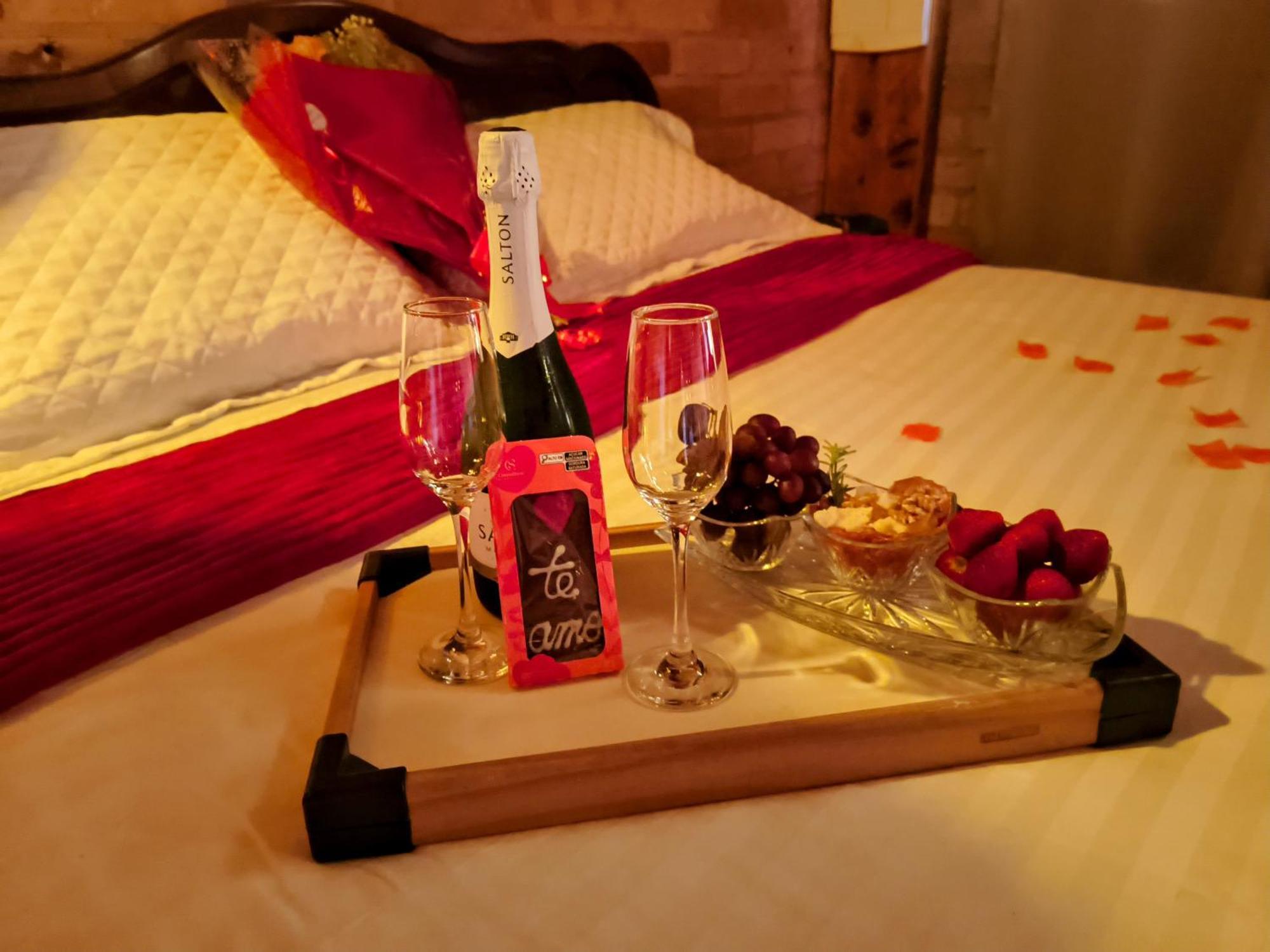 Suite Rustica Aconchego - Com Banheira De Hidromassagem Campos do Jordão Room photo
